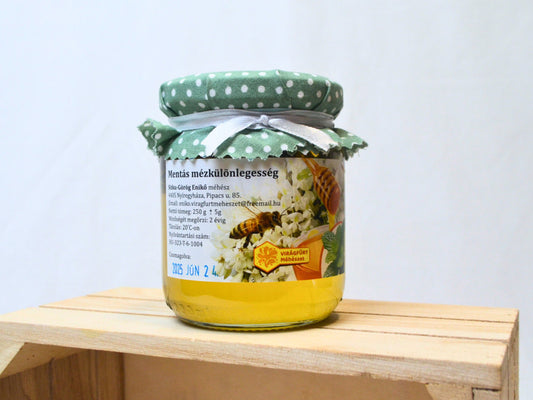 Virágfürt Méhészet -Menta ízesítésű akácméz -250g